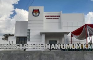 Rekrutan anggota panitia pemungutan suara Kabupaten Pesawaran menghadapi masalah kontroversi