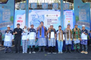 WSL Krui Pro 2024 Dibuka, Wakapolda Tekankan Personel Beri Pelayanan Humanis