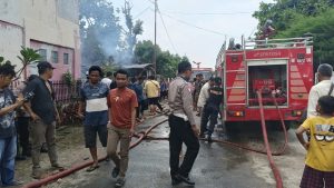 Rumah Ketua RT Di Pringsewu Terbakar, Kerugian Capai Ratusan Juta