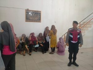 Sat Samapta Polres Pesisir Barat Laksanakan Pengamanan Rutin di Kantor Bank Lampung KCP Krui