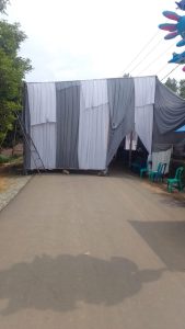 Masyarakat Keluhkan Tenda Pernikahan Halangi Jalan Pekon Bumiarum
