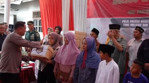 Sambut Hari Bhayangkara ke 78, Anak Almarhum Sertu M. Azahri Terharu Terima Kunci Rumah Layak Huni Dari Kapolres Lampung Tengah