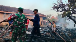 Polsek Pulau Panggung Identifikasi Kebakaran di Dusun Tanjung Begelung