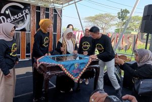 Pj.Ketua Dekranasda Provinsi Lampung Resmikan Dekrafe Pringsewu, Ini Alamatnya👇