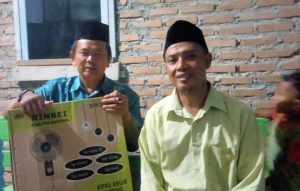 TPQ Mathla’ul Huda Menerima Bantuan dari H. Riyanto Pamungkas, Bakal Calon Bupati Pringsewu 2024-2029