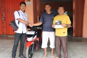 Kapolres Pringsewu, Apresiasi Keberanian Warga Hadang Pelaku Begal, Sepeda motor Yang Rusak Diganti
