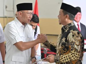 RMD Serahkan Dokumen BPPKWK Calon Bupati dan Wakil Bupati Pringsewu oleh Partai Gerindra