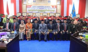 Bupati Pesibar Hadiri Rapat Paripurna Istimewa Mendengarkan Pidato Kenegaraan Peresiden RI