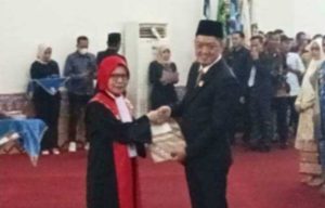 Arief Munandar SH.Resmi di Lantik Sebagai Anggota DPRD Pesawaran Periode 2024-2029
