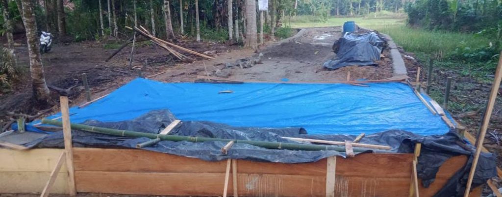 Pemerintahan Pekon Tulung bamban Bangun Talut Sepanjang 40 Meter Lebar 5 Meter Dari Dana Desa T.A 2024