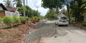Diduga Praktek Jual Beli Tanah Kerukan Aspal Yang Sekarang Masih Tahapan Bekerja Ini Pisiknya