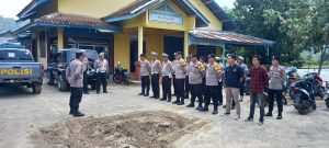 Polres Pesisir Barat Lakukan Pengamanan Kampanye Terbatas Pelatihan dan Bimtek Saksi Pilkada Serentak 2024