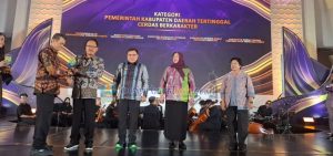 Bupati Agus Istiqlal Terima Penghargaan Kabupaten Cergas Berkarakter Dari Kemendikbudristek