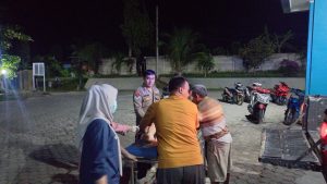 Respon Cepat, Polsek Pesisir Tengah Menolong Korban Kecelakaan Tunggal