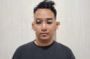 Pelaku congkel ATM, diringkus tekab 308 sat reskrim polres pesisir barat.