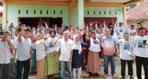 Tokoh Masyarakat Ngambur Muslimin Yakinkan Paslon 03 Lingga Dan Erlina Menang Pilkada Th 2024