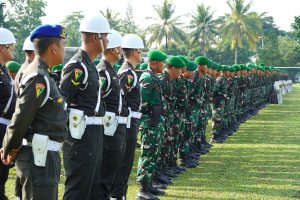 Danrem 043/Gatam Lepas Prajurit Yonif 143/TWEJ BKO Di Kodim Jajaran Korem 043/Gatam