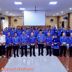 Pj Bupati Pringsewu Serahkan DPA 2025 Kepada Kepala Perangkat Daerah
