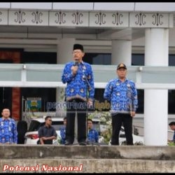 Bupati Agus Istiqlal Pimpin Apel Rutin Mingguan. Ini Pesan Bupati
