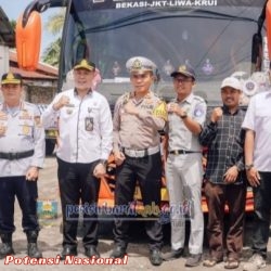 PJ. Sekda Tedi Zadmiko Tinjau PO Bus Jelang Arus Mudik Idul Fitri