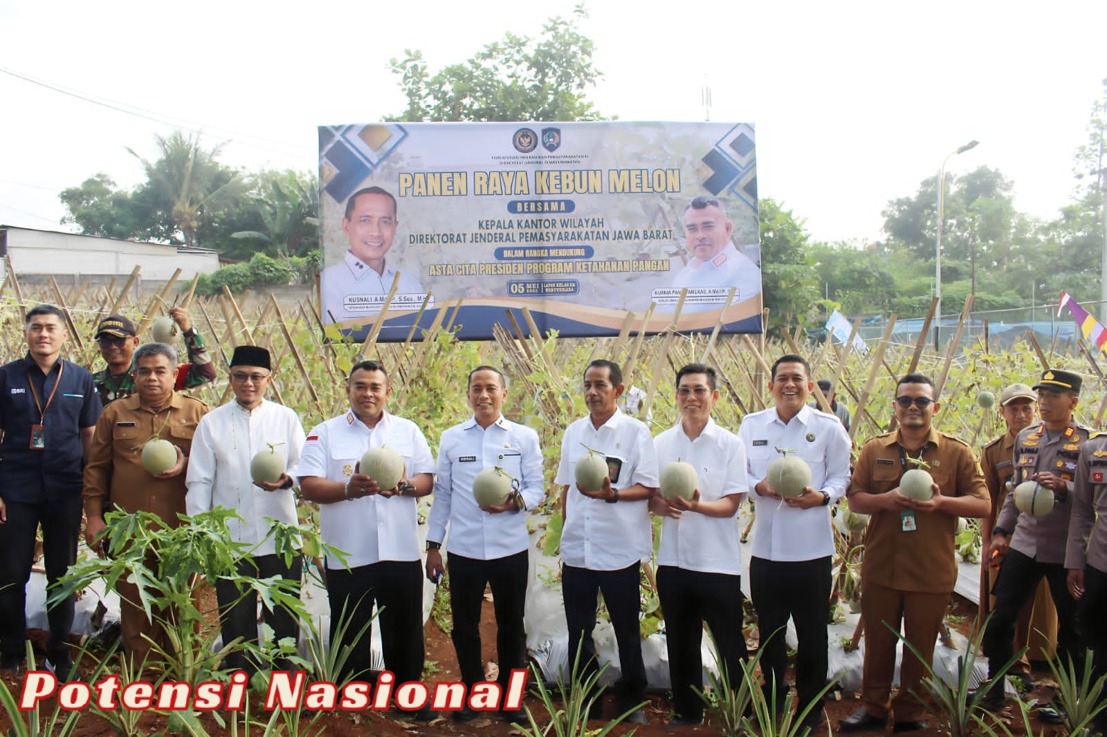 Ketua Presidium FPII Hadiri Panen Raya Melon di Lapas Warungkiara Bersama Kakanwil Dirjenpas Jabar