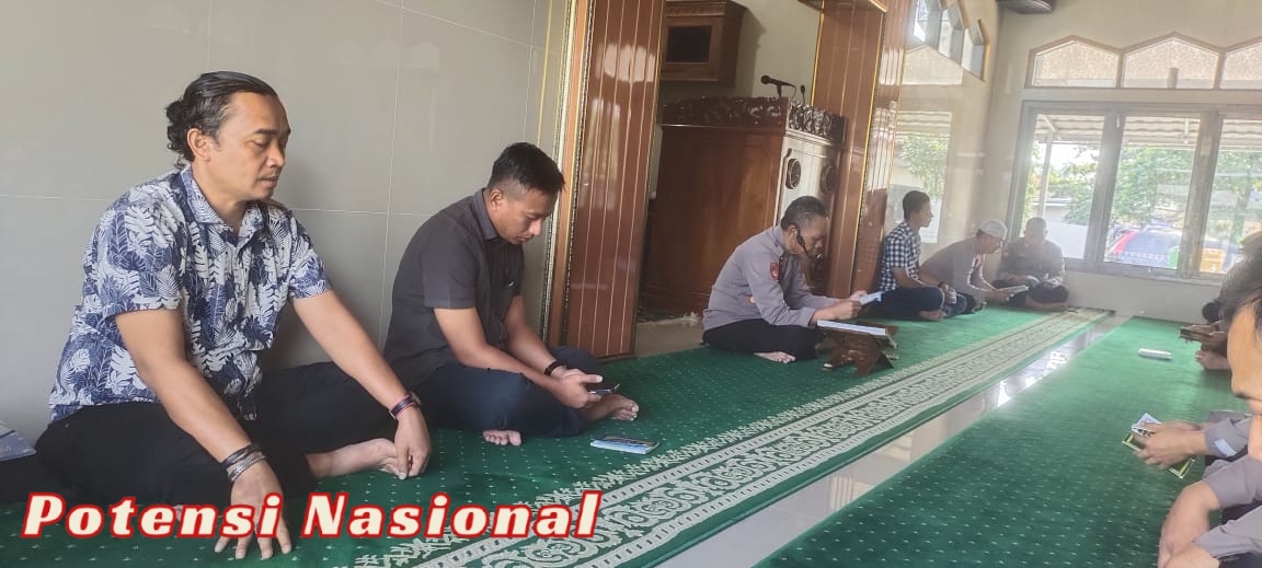 Polres Way Kanan Gelar Doa Bersama dan Binrohtal untuk Mengenang Tiga Anggota yang Gugur dalam Tugas
