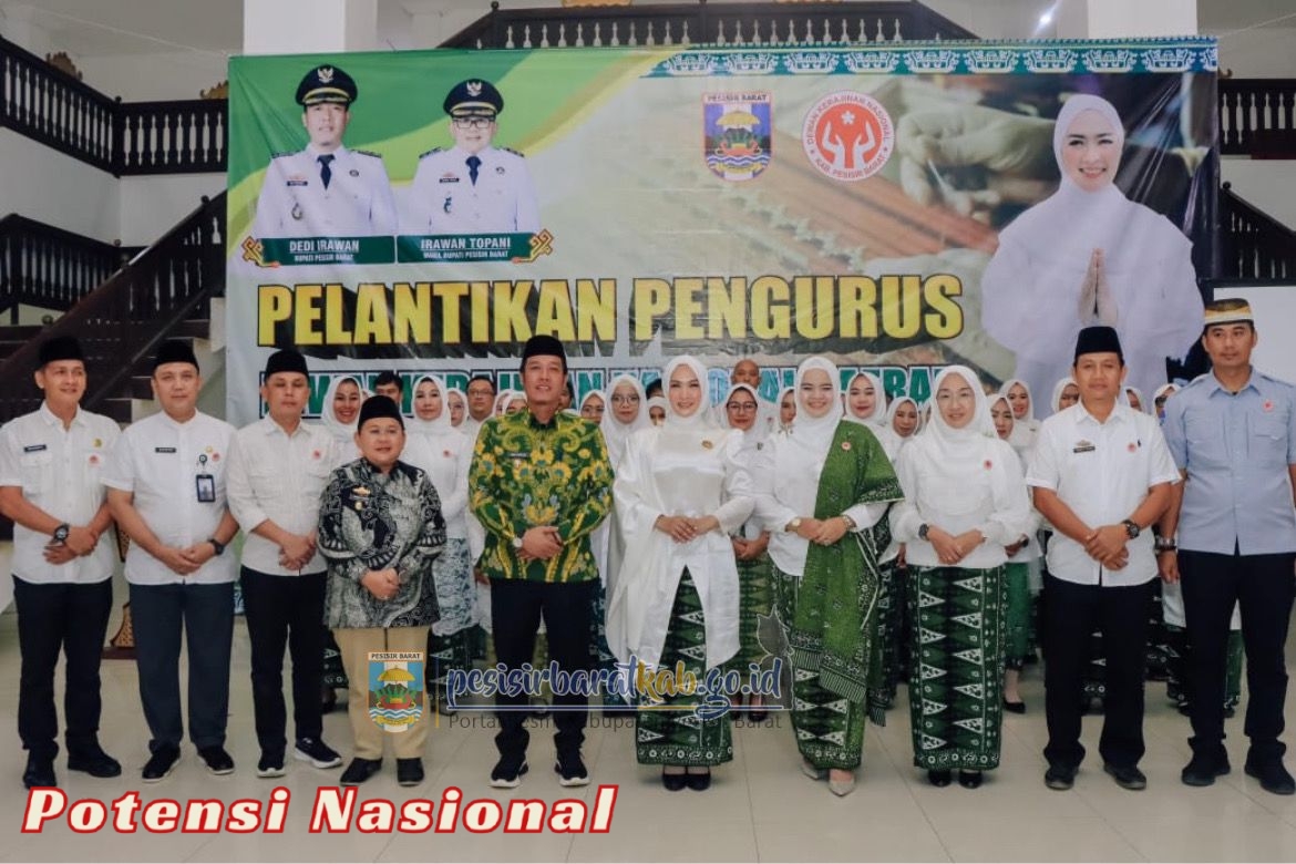 Dian Hardiyanti Dedi Resmi Lantik Pengurus Dekranasda Pesibar 2025–2030