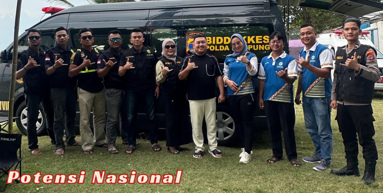 Hari ke-4 Krui Pro QS 6000, Sie Dokes Polres Pesisir Barat Bersama Bid Dokes Polda Lampung Berikan Pelayanan Kesehatan Gratis