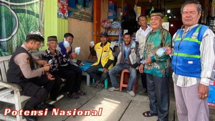 Polres Pesisir Barat Gelar Pemeriksaan Kesehatan Gratis dan Bagikan Vitamin kepada Masyarakat
