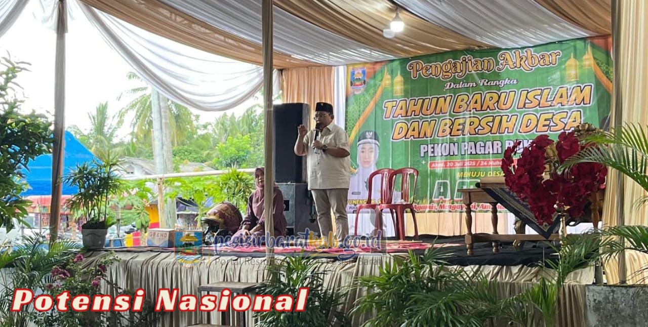 Wakil Bupati Irawan Topani Hadiri Pengajian Akbar Dan Bersih Pekon Pagar Bukit