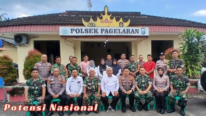 HUT Bhayangkara ke-79, Forkopimcam Pagelaran Hadiri Upacara dan Sampaikan Ucapan Selamat untuk Polsek Pagelaran