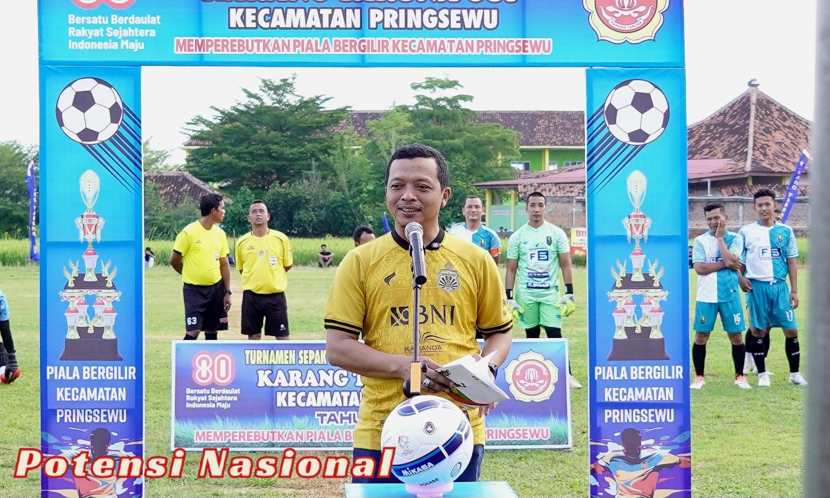 Bupati Pringsewu Buka Turnamen Sepakbola Karang Taruna Cup 2025