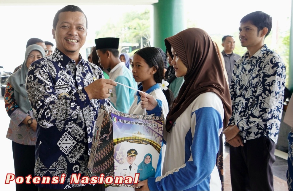 Bupati Pringsewu Resmi Lepas Siswa Sekolah Rakyat