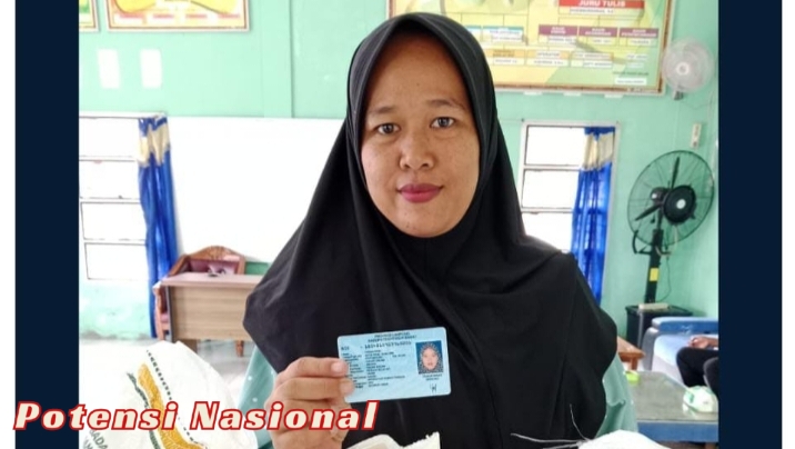 Peratin Pagar Dalam Salurkan Bantuan Beras kepada 33 KPM Tahun 2025