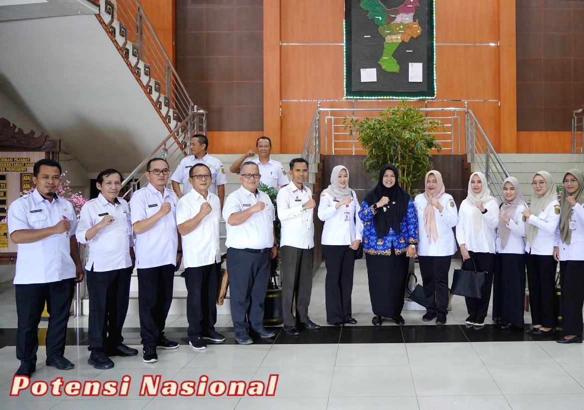 Wakil Bupati Pringsewu Terima Tim Verifikasi Pembentukan Desa Provinsi Lampung