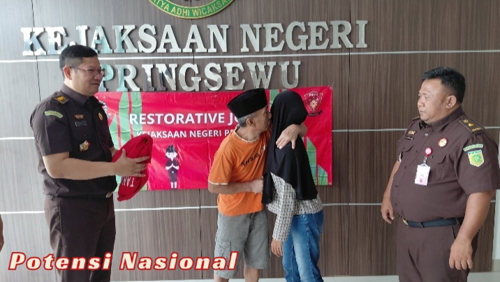 Kejari Pringsewu Hentikan Dua Perkara Lewat Restorative Justice
