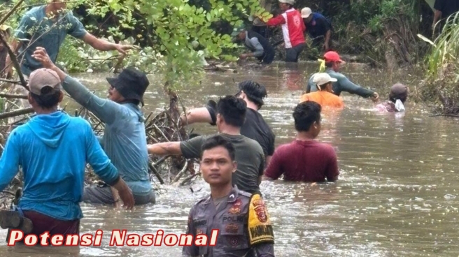 Bhabinkamtibmas Polsek Bengkunat Ajak Warga Gotong Royong Bersihkan Sungai