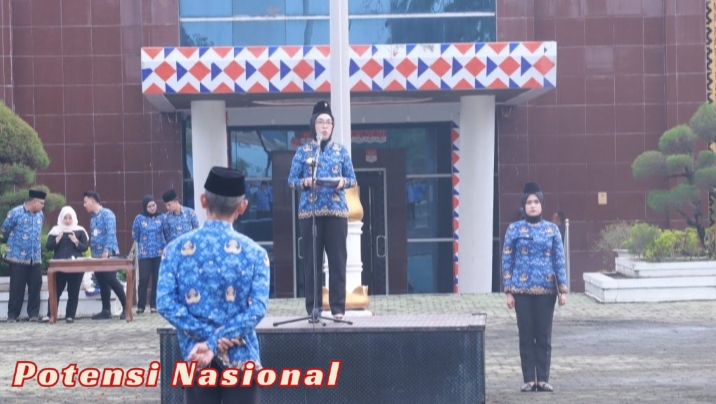 Bupati Ayu Pimpin Apel Bulanan, Tekankan Disiplin dan Loyalitas ASN Way Kanan