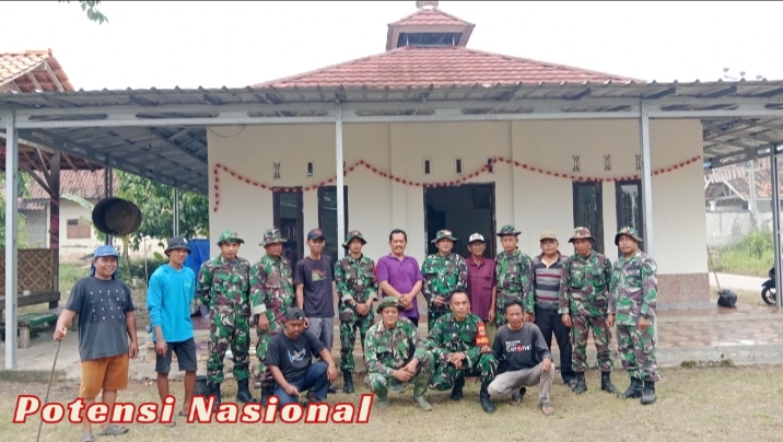 Koramil Pagelaran Gelar Gotong Royong Di Masjid Sambut HUT TNI ke-80