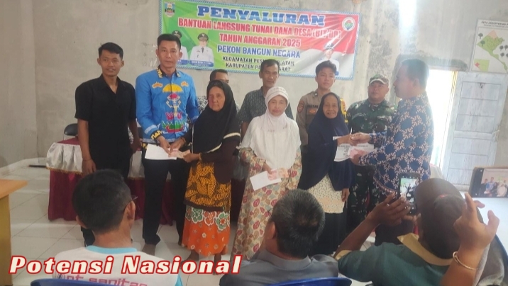 Peratin Bangunegara Ahmad Kahpi Salurkan BLT-DD kepada 15 KPM Tahun 2025