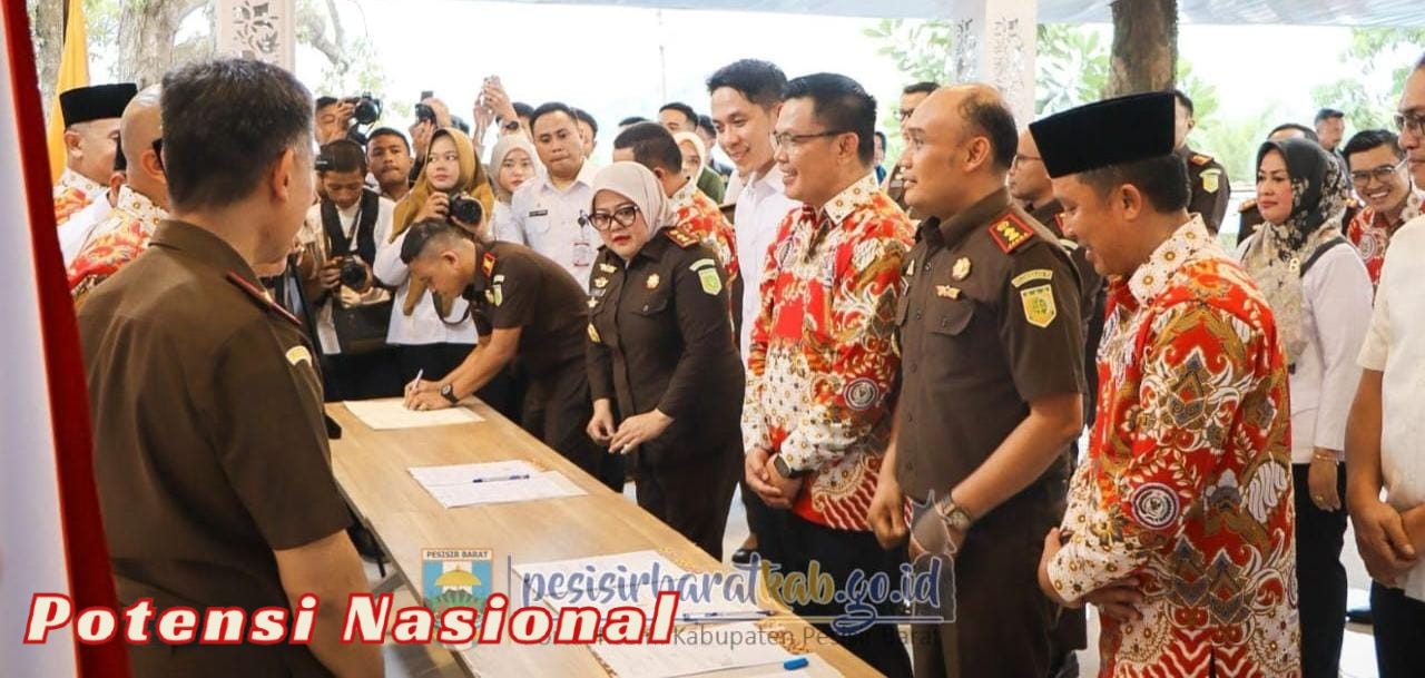Sekda Pesisir Barat Hadiri Pengukuhan DPD dan DPC ABPEDNAS se-Lampung