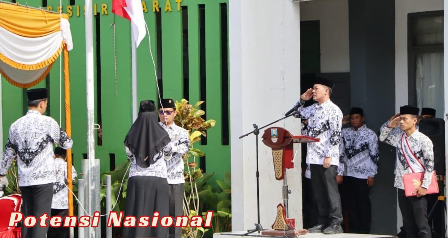 Bupati Dedi Irawan Pimpin Upacara HUT PGRI dan Hari Guru Nasional 2025