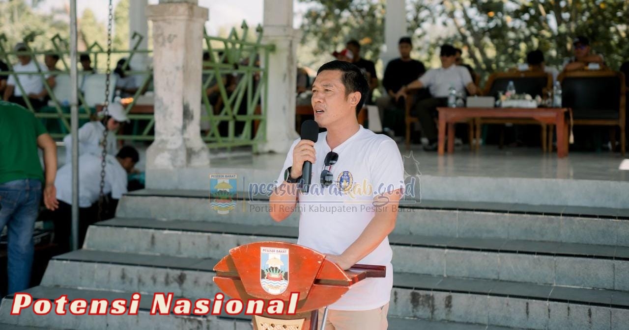 Bupati Dedi Irawan Buka Turnamen Sepak Bola Usia Muda Di Pesibar