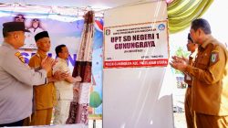Bupati Pringsewu Resmikan UPT SDN 1 Gunung Raya