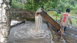 Diduga Bekingi Tambang Pasir Ilegal, Oknum Dewan Disorot! Warga Khawatir Jembatan Roboh
