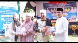 Bupati Pesibar Hadiri Pengajian Rutin BKMT, Lantik Ketua BKMT Kecamatan Ngaras Dan Serahkan Bantuan Untuk Anak Yatin Serta Duafa