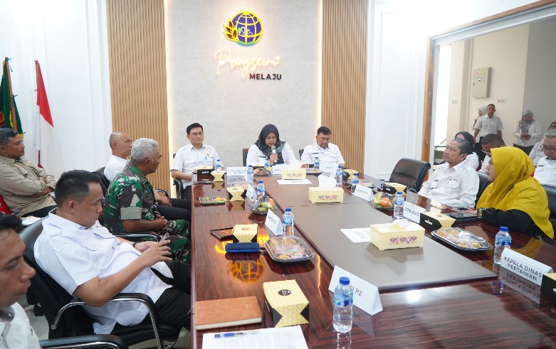 Wabup Pringsewu Pimpin Rapat Persiapan Gugus Tugas Reforma Agraria 2026