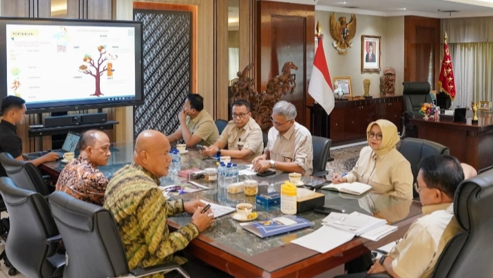 Bupati Nias Utara Amizaro Waruwu Audiensi dengan Kepala KSP RI Bahas Percepatan Pembangunan Daerah