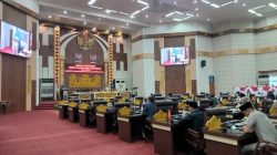 Umi Laila Sampaikan Jawaban Bupati Atas Pemandangan Umum Fraksi-fraksi DPRD Pringsewu Terkait 3 Ranperda 