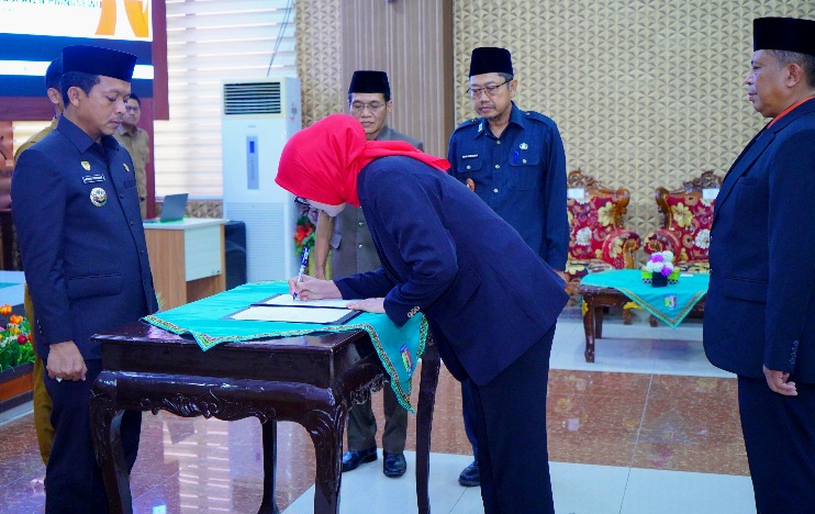 Bupati Pringsewu Lantik 36 Pejabat Pemkab